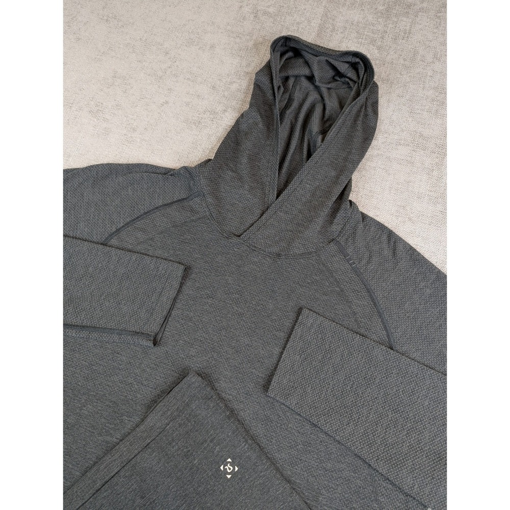 Lululemon Hoodie Mens M Grey Heather Metal Vent Tech Long Sleeve Training Shirt